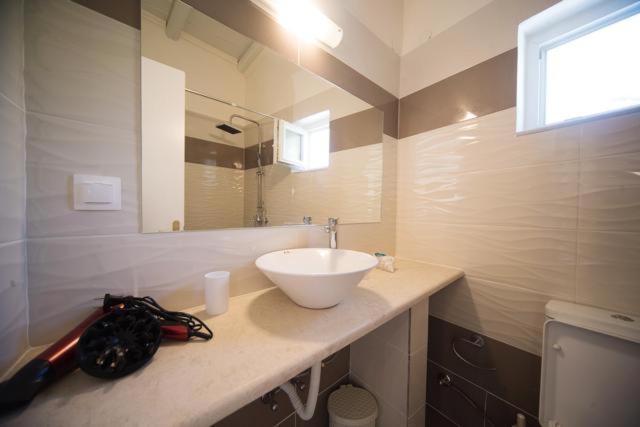 אגיוס גורדיוס Efi Apartments מראה חיצוני תמונה