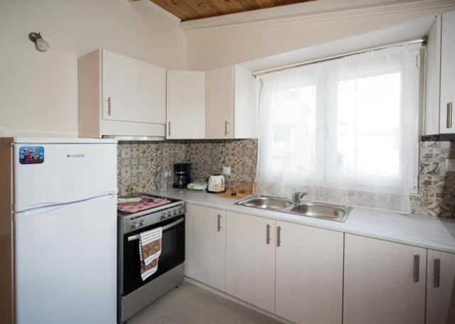 אגיוס גורדיוס Efi Apartments מראה חיצוני תמונה